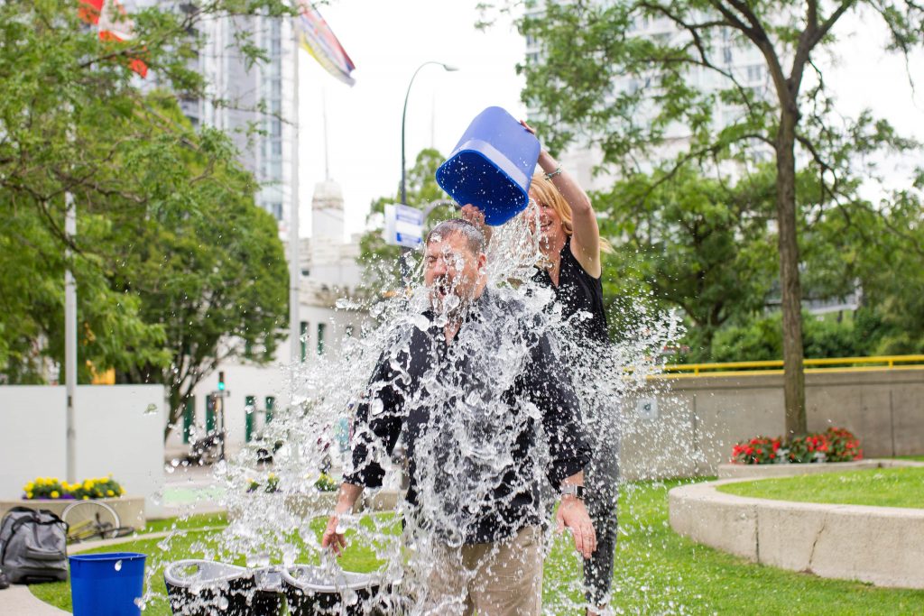 ice bucket challenge in 2014